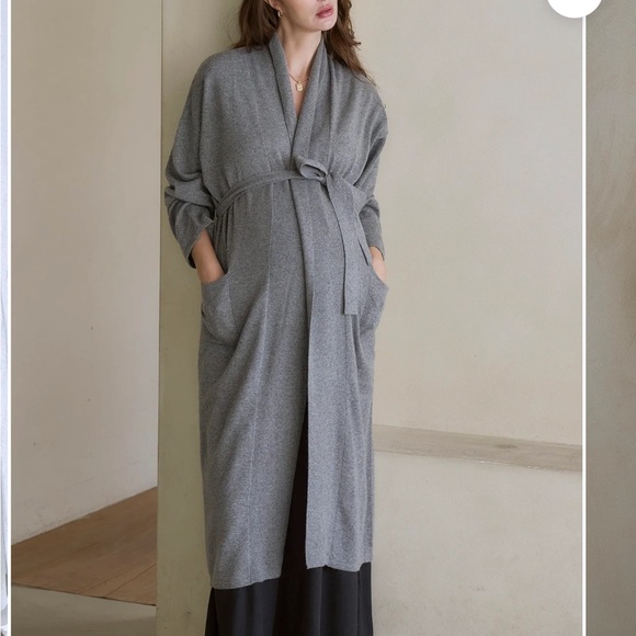 100% CASHMERE ROBE - Picture 2 of 5